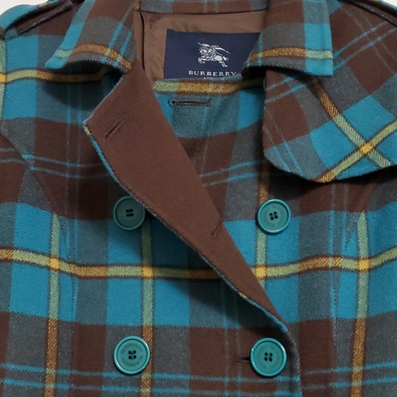 Burberry coat - Picture 6 of 7